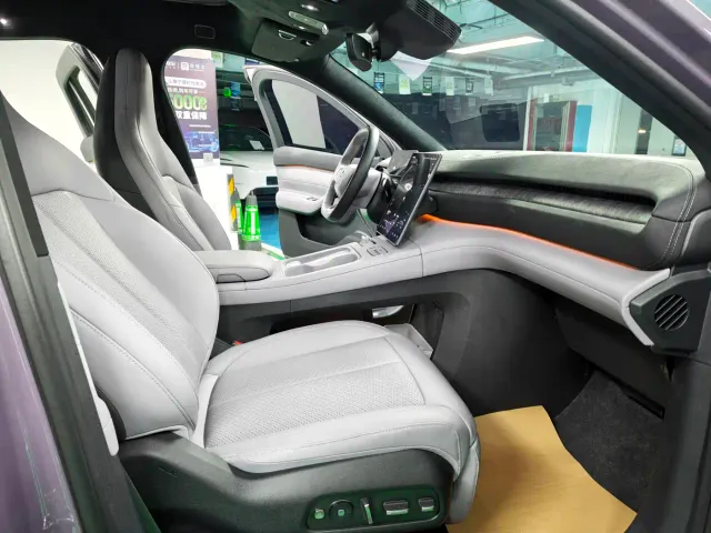 Nio EC6 — Фото автомобиля 7