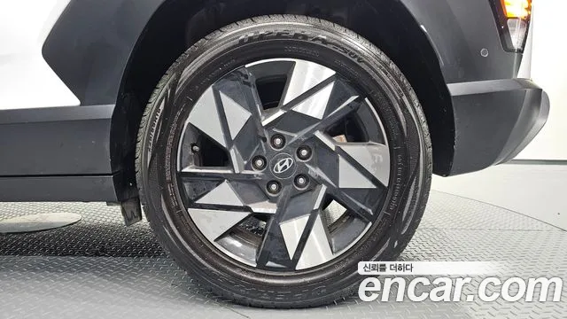 Hyundai Kona SX2 — Фото автомобиля 5