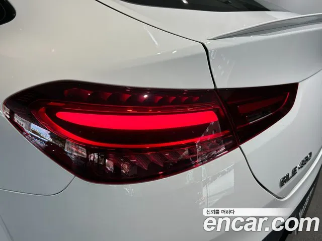 Mercedes-Benz GLE-Class — Фото автомобиля 18