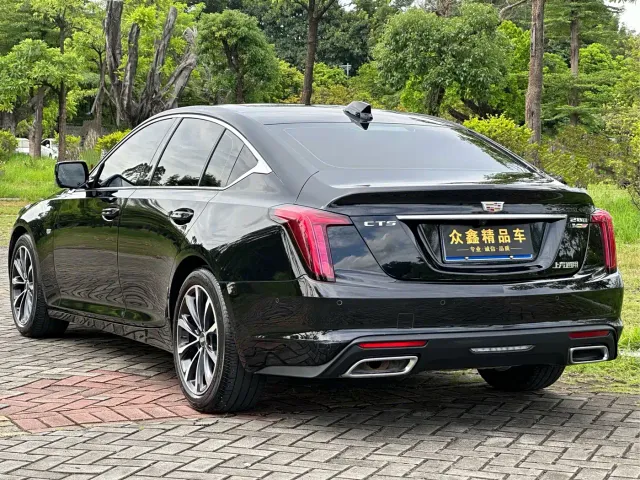 Cadillac CT5 — Фото автомобиля 13