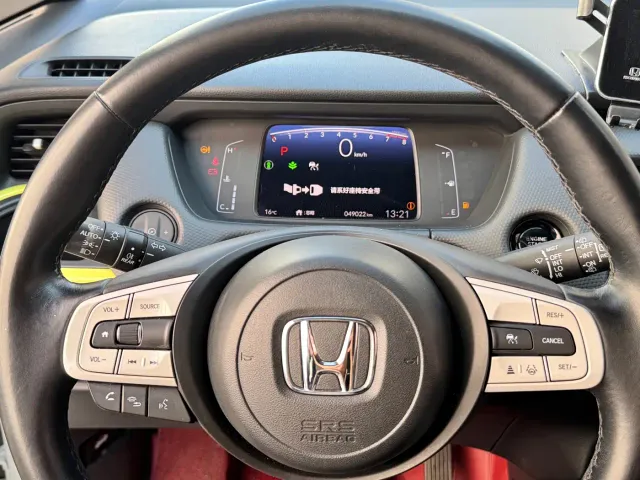 Honda Fit — Фото автомобиля 10