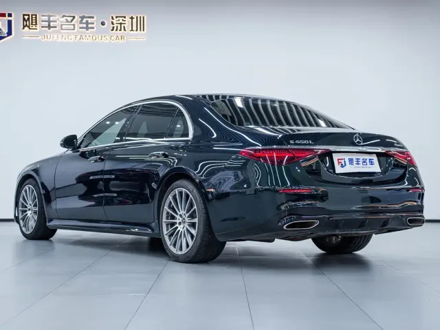 Mercedes-Benz S-Class — Фото автомобиля 4