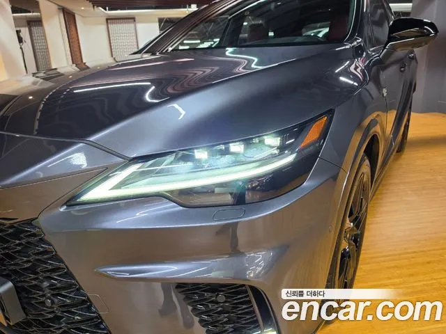 Lexus RX RX500h 5th Gen — Фото автомобиля 17
