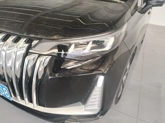 GAC Trumpchi M6 — Фото автомобиля 23