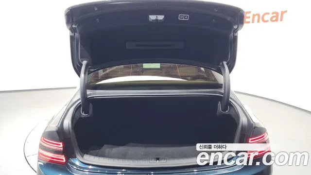 Genesis G80 Бензин 2.5 турбо 2WD — Фото автомобиля 14