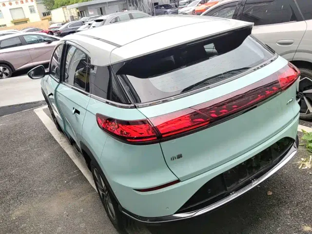 Xpeng G3 — Фото автомобиля 4