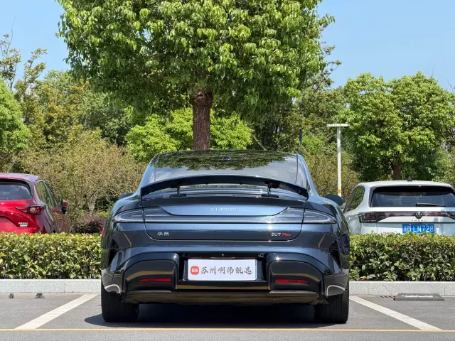 Xiaomi SU7 — Фото автомобиля 11