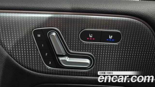 Mercedes-Benz EQB X243 — Фото автомобиля 30