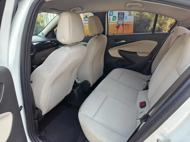 Buick Excelle 2020 15N CVT Elite — Фото автомобиля 7