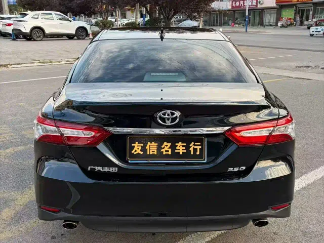 Toyota Camry — Фото автомобиля 4