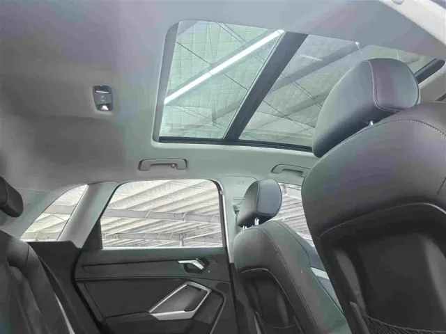 Audi Q3 — Фото автомобиля 17