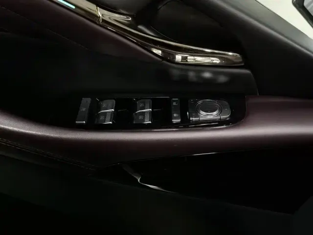 GAC Trumpchi M8 — Фото автомобиля 9