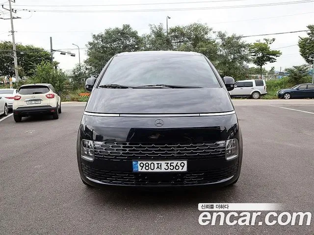 Hyundai Staria — Фото автомобиля 2