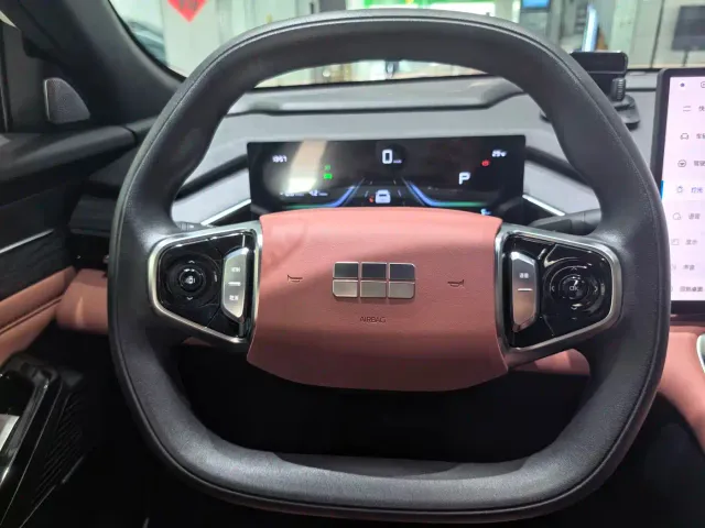 Geely Galaxy L6 — Фото автомобиля 9