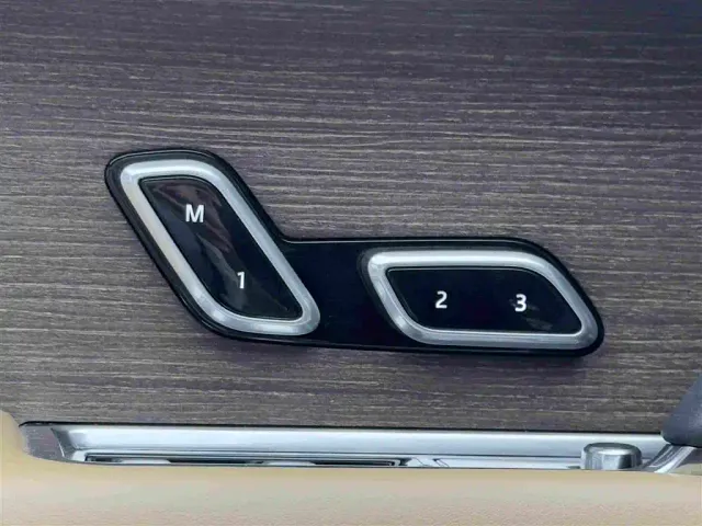 Land Rover Range Rover — Фото автомобиля 16