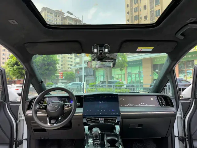 GAC Trumpchi M8 — Фото автомобиля 29