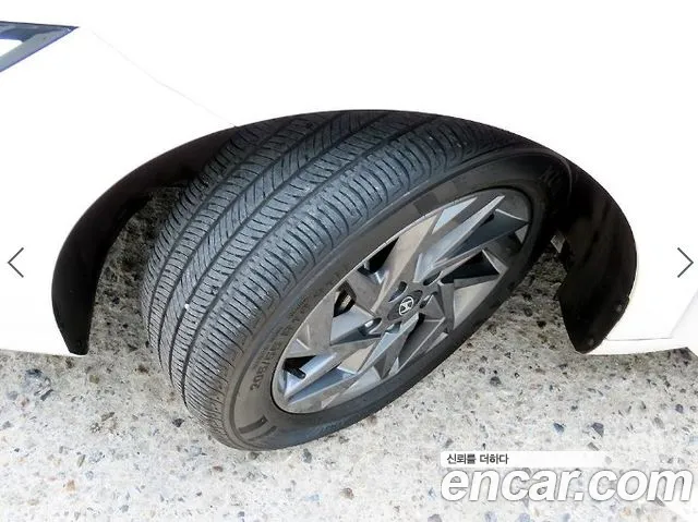 Hyundai Avante CN7 — Фото автомобиля 20