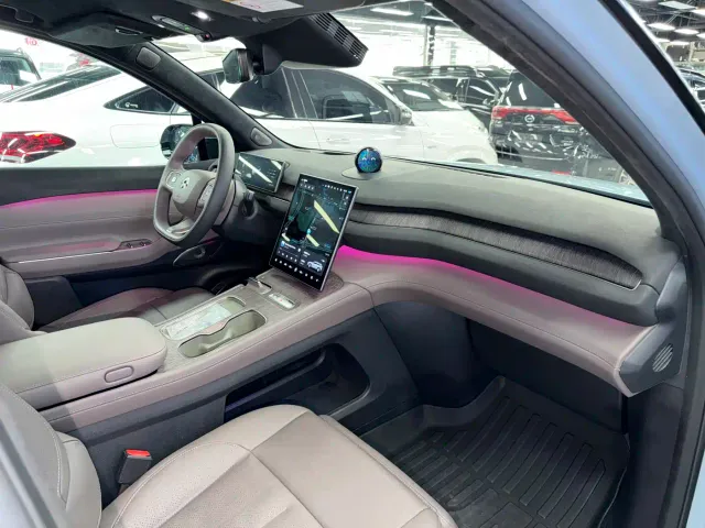 Nio ES7 — Фото автомобиля 17