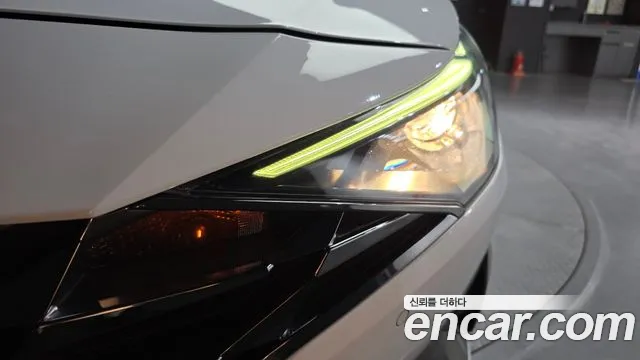 Hyundai AVANTE Modern — Фото автомобиля 22