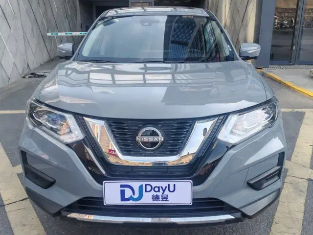 Nissan X-Trail — Фото автомобиля 2