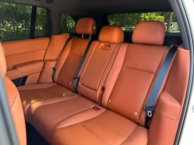 Li Auto L7 — Фото автомобиля 7