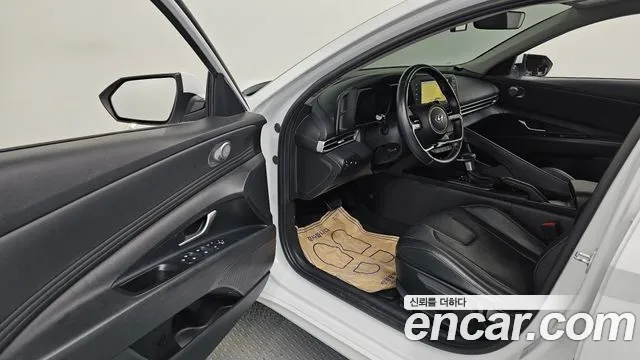 Hyundai AVANTE Avante (CN7) 1.6 LPi (Для проката) — Фото автомобиля 10