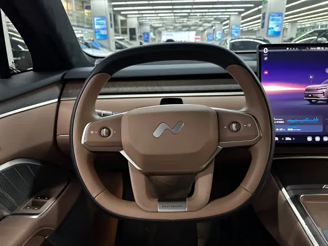 Onvo L90 — Фото автомобиля 4