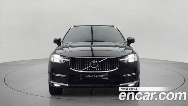 Volvo XC60 2nd Gen — Фото автомобиля 2