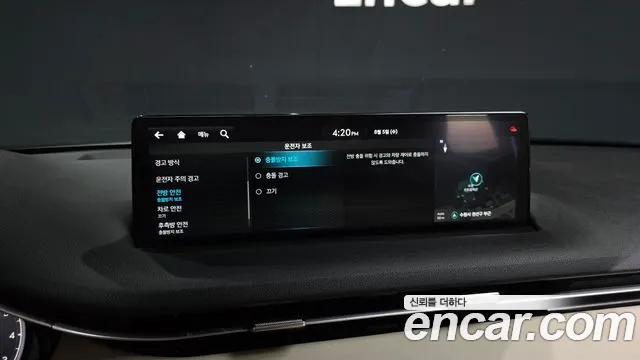 Genesis GV70 — Фото автомобиля 27