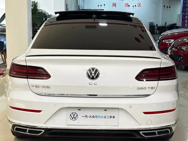 Volkswagen CC — Фото автомобиля 17