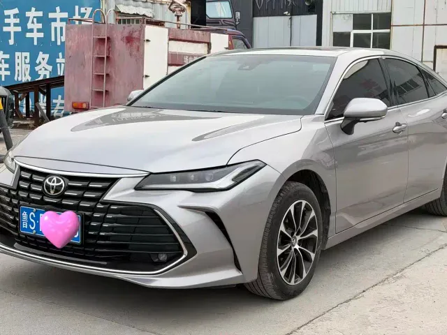 Фотография автомобиля — Toyota Avalon
