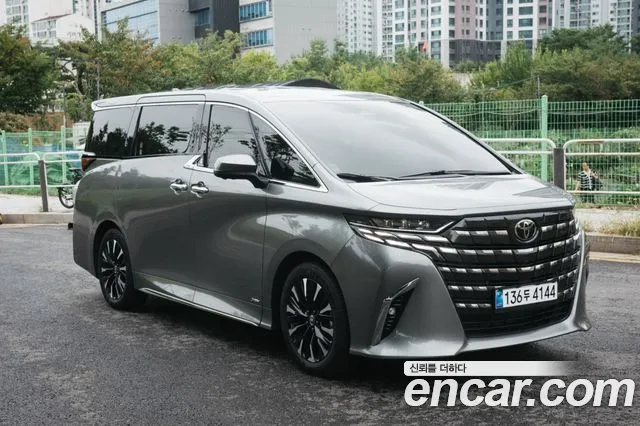 Фотография автомобиля — Toyota Alphard Generation 4