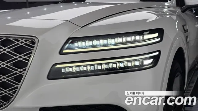 Genesis GV80 — Фото автомобиля 7