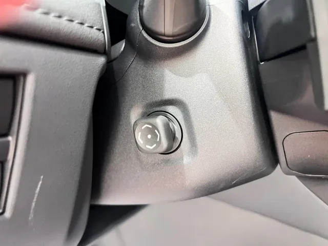 Toyota Alphard — Фото автомобиля 19