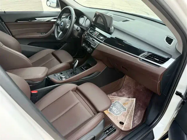 BMW X1 — Фото автомобиля 5