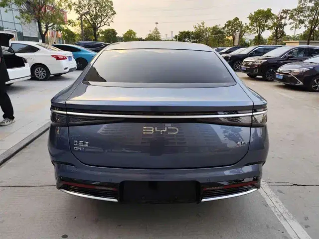 BYD Seal — Фото автомобиля 7