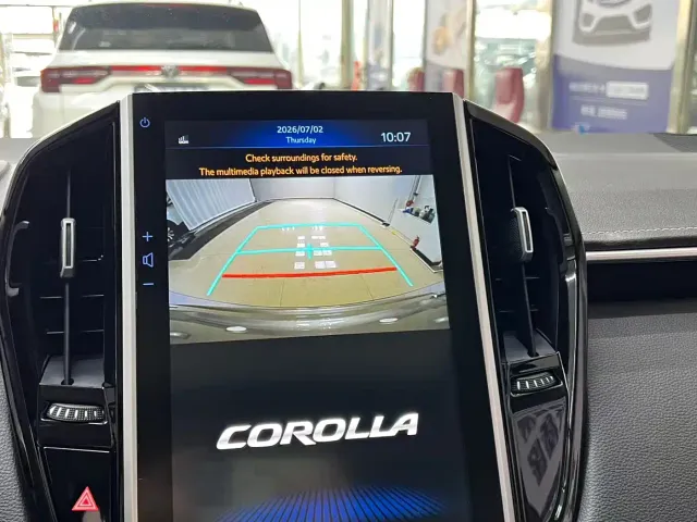 Toyota Corolla — Фото автомобиля 16