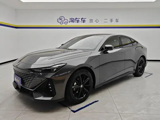 Фотография автомобиля — Changan UNI-V