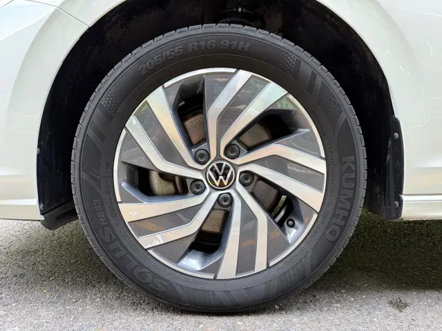 Volkswagen Bora — Фото автомобиля 20