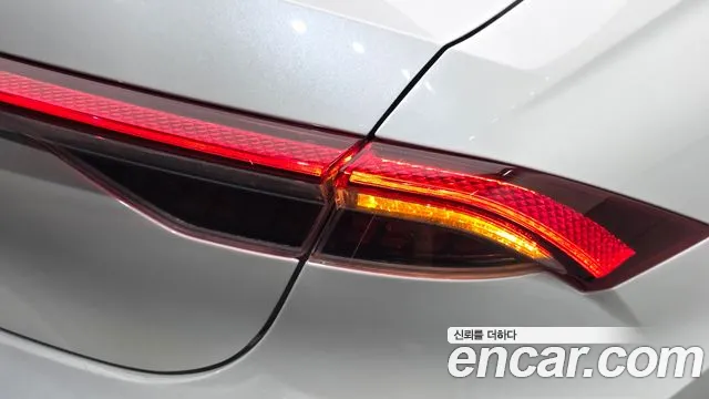 Hyundai Grandeur New — Фото автомобиля 8