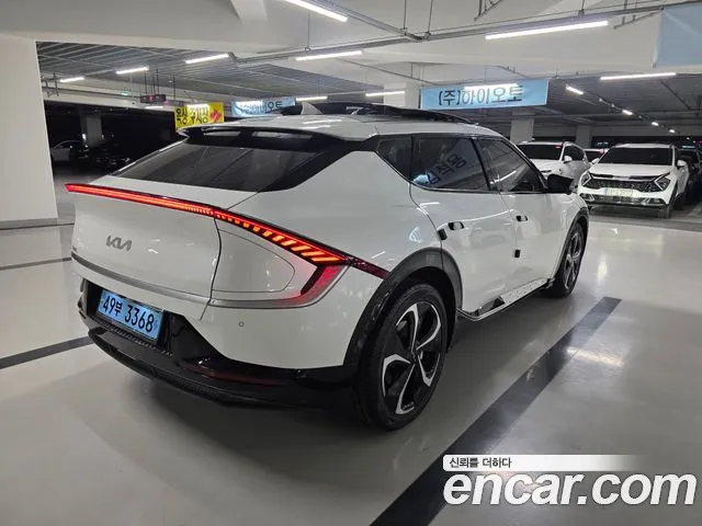 Kia EV6 — Фото автомобиля 7