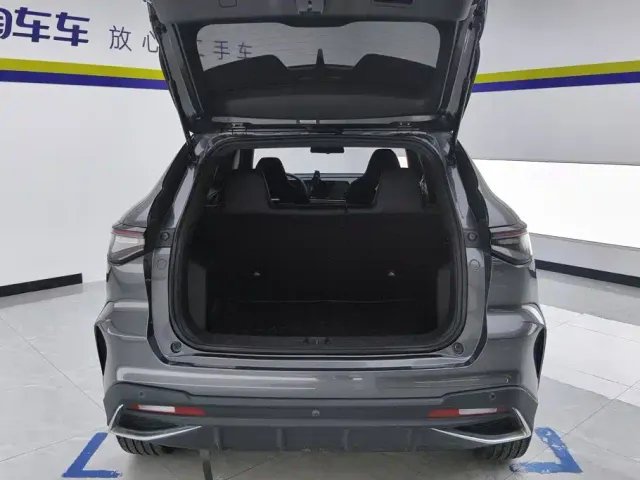 Changan X5 Plus — Фото автомобиля 4