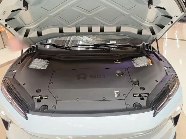 Nio ET5 Touring — Фото автомобиля 19