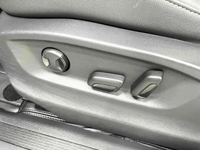 Volkswagen Tiguan L — Фото автомобиля 11