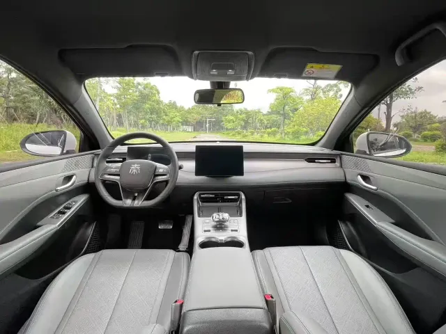 BYD Qin PLUS — Фото автомобиля 6