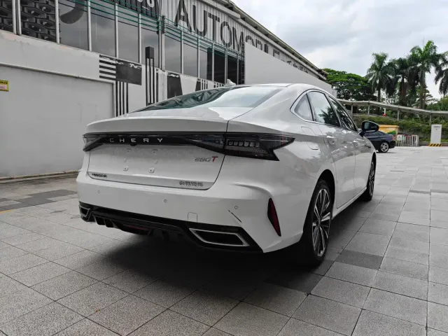 Chery Arrizo 8 — Фото автомобиля 11