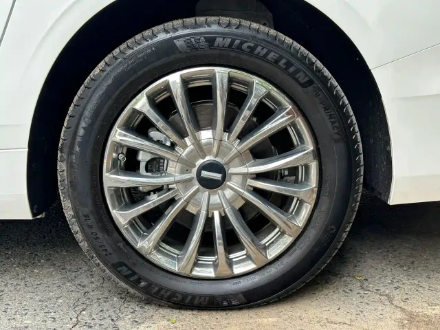 Wey Alpine — Фото автомобиля 14