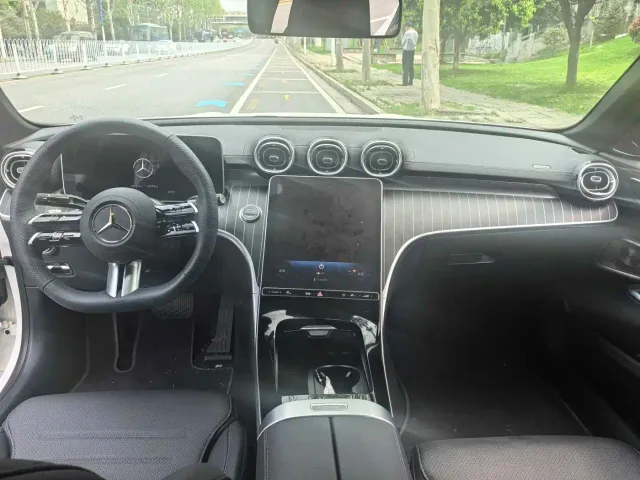 Mercedes-Benz C-Class — Фото автомобиля 6