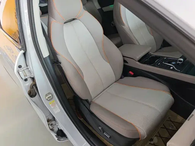 BYD Yuan PLUS — Фото автомобиля 24