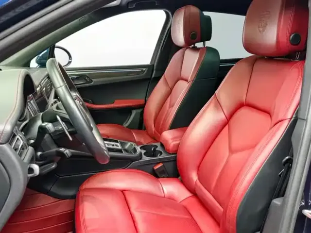 Porsche Macan — Фото автомобиля 12